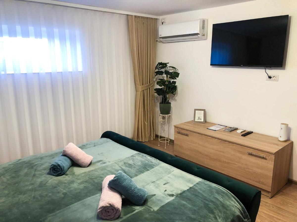 Ultra Central Apartment, Free Parking Oradea - Stray Cats Dış mekan fotoğraf